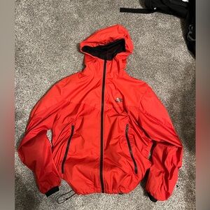 Nike tech rain jacket
Condition: new